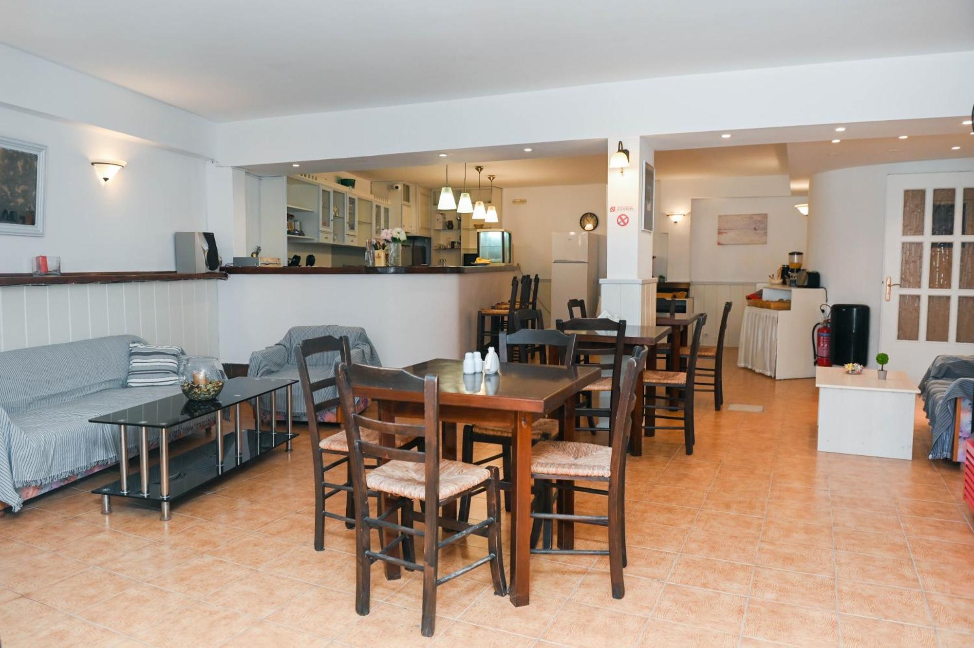 Narkissos Hotel Kamári Dış mekan fotoğraf
